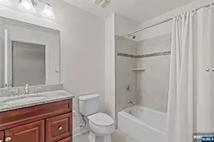 52 Parkside Dr, Wanaque, NJ 07420 - Photo 18
