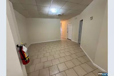 146 Midland Avenue 1 #1, Kearny, NJ 07032 - Photo 6
