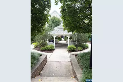 1014 Cunningham Court, Belleville, NJ 07109 - Photo 2