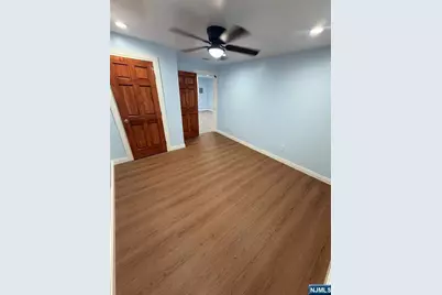 101 Rochelle Avenue 2nd Floor #2nd Floor, Rochelle Park Township, NJ 07662 - Photo 14