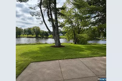 1813 Yorktowne Boulevard, Toms River Township, NJ 08753 - Photo 4