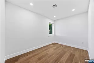 2-07 37th St, Fair Lawn, NJ 07410 - Photo 18
