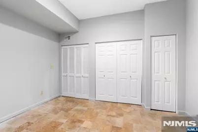 477 Undercliff Avenue, Edgewater, NJ 07020 - Photo 24