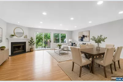 477 Undercliff Avenue, Edgewater, NJ 07020 - Photo 4