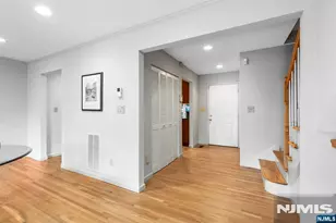 477 Undercliff Ave, Edgewater, NJ 07020 - Photo 14