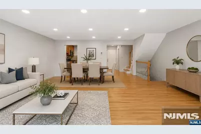 477 Undercliff Avenue, Edgewater, NJ 07020 - Photo 6
