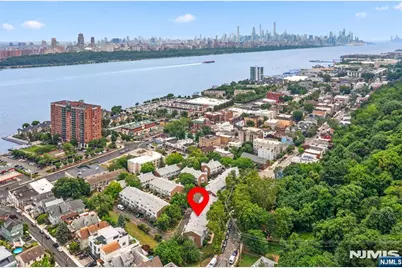 477 Undercliff Avenue, Edgewater, NJ 07020 - Photo 1