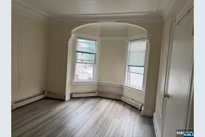 555 Broadway 2nd Floor #2nd Floor, Newark, NJ 07104 - Photo 4