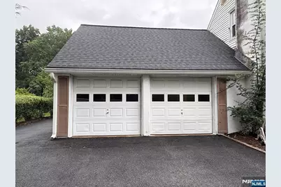 76 Linwood Avenue, Midland Park, NJ 07432 - Photo 8