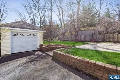 34 Glenview Terrace, Cresskill, NJ 07626 - Photo 24