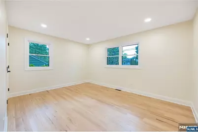 61 Mackay Avenue, Waldwick, NJ 07463 - Photo 16