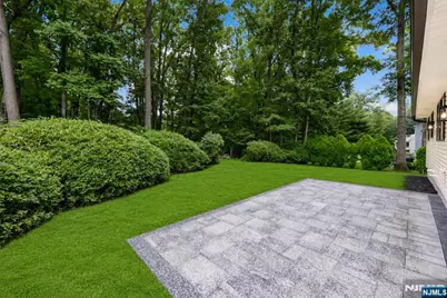 61 Mackay Avenue, Waldwick, NJ 07463 - Photo 28