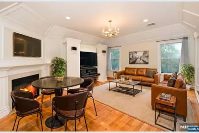 2186 Jones Road, Fort Lee, NJ 07024 - Photo 8