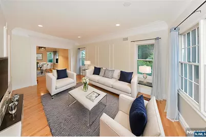 2186 Jones Road, Fort Lee, NJ 07024 - Photo 10