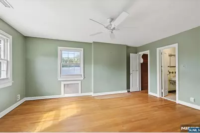 549 Lincoln Avenue, Glen Rock, NJ 07452 - Photo 20