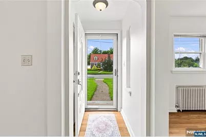 5 Margaret Court, Fair Lawn, NJ 07410 - Photo 6