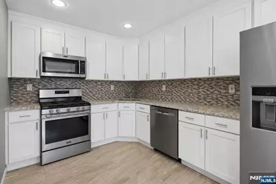 74 Boston Street, Newark, NJ 07103 - Photo 6
