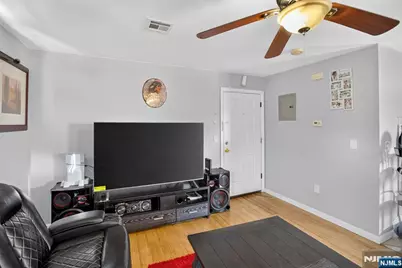 98 Goodwin Avenue, Newark, NJ 07112 - Photo 38