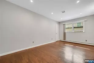 5 8th St, Englewood Cliffs, NJ 07632 - Photo 22