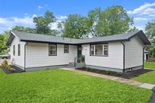 100 Pier Ln, Fairfield, NJ 07004 - Photo 2