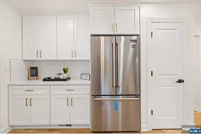 100 Pier Lane, Fairfield, NJ 07004 - Photo 12