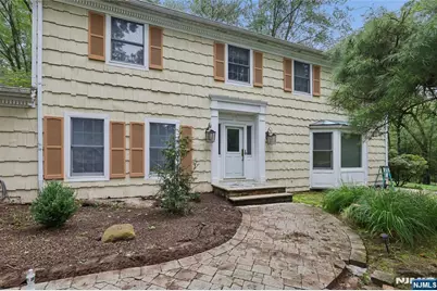 1 Frasco Lane, Norwood, NJ 07648 - Photo 2