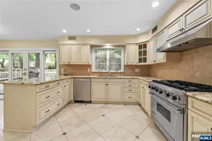 1 Frasco Ln, Norwood, NJ 07648 - Photo 12