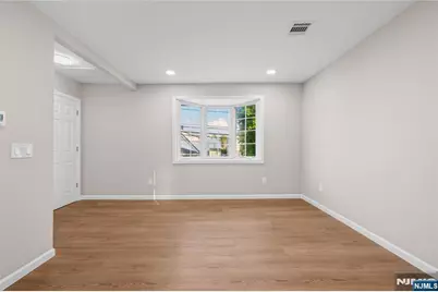26 Major Street, Clifton, NJ 07013 - Photo 4