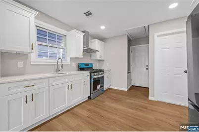 26 Major Street, Clifton, NJ 07013 - Photo 6