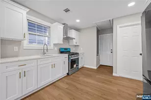 26 Major St, Clifton, NJ 07013 - Photo 6