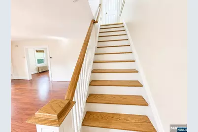 949 Garrison Avenue, Teaneck Township, NJ 07666 - Photo 18