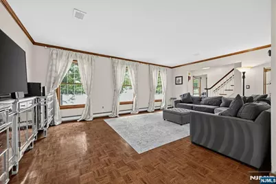 557 Westwood Avenue, River Vale Township, NJ 07675 - Photo 8