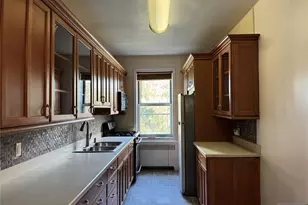 985 Teaneck Road 3K, Teaneck Township, NJ 07666 - Photo 4