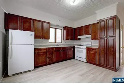58 Westervelt Avenue 1 #1, Hawthorne, NJ 07506 - Photo 2
