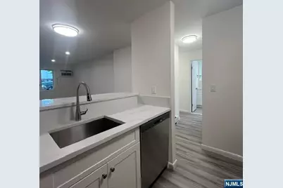 16 Elm Street 3 #3, Bergenfield, NJ 07621 - Photo 6