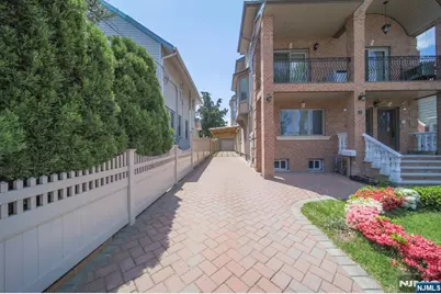 72 Brinkerhoff Terrace, Palisades Park, NJ 07650 - Photo 2