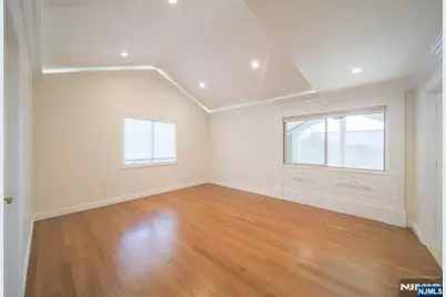 72 Brinkerhoff Terrace, Palisades Park, NJ 07650 - Photo 14