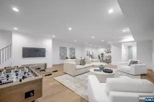 20 Feldman Ct, Paramus, NJ 07652 - Photo 40