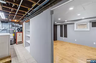 33 Franklin Ave, Clifton, NJ 07011 - Photo 20