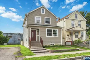 33 Franklin Ave, Clifton, NJ 07011 - Photo 2