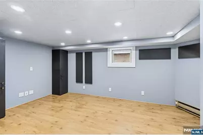 33 Franklin Avenue, Clifton, NJ 07011 - Photo 22