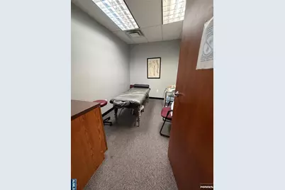 323 Union Avenue, Rutherford, NJ 07070 - Photo 20
