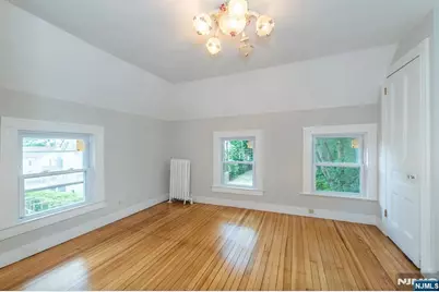 157 Walnut Street 2 #2, Montclair, NJ 07042 - Photo 8