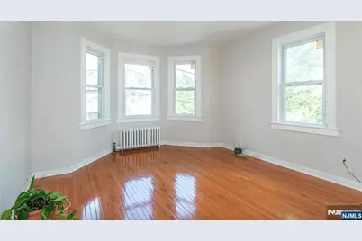 157 Walnut Street 2 #2, Montclair, NJ 07042 - Photo 6