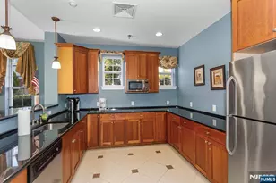 4148 Cory Ln, Elmwood Park, NJ 07407 - Photo 18