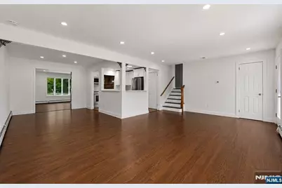 251 Midland Avenue W #W, Paramus, NJ 07652 - Photo 1