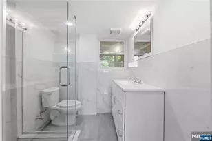 251 W Midland Ave, Paramus, NJ 07652 - Photo 26