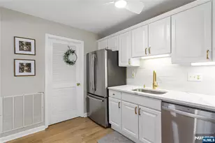314 Cambridge Dr 70, Butler, NJ 07405 - Photo 14