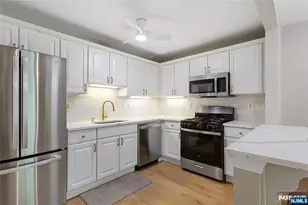 314 Cambridge Dr 70, Butler, NJ 07405 - Photo 12