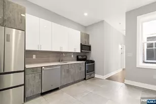 21 Hancock Ave 3, Jersey City, NJ 07307 - Photo 6